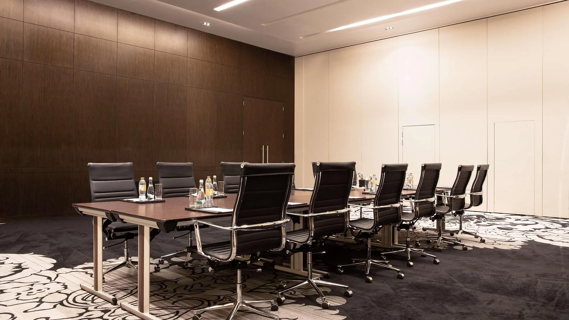 Conrad Abu Dhabi Etihad Towers Hotel
