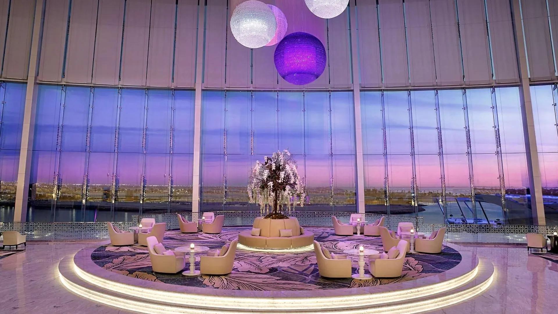 Conrad Abu Dhabi Etihad Towers Hotel 5*,