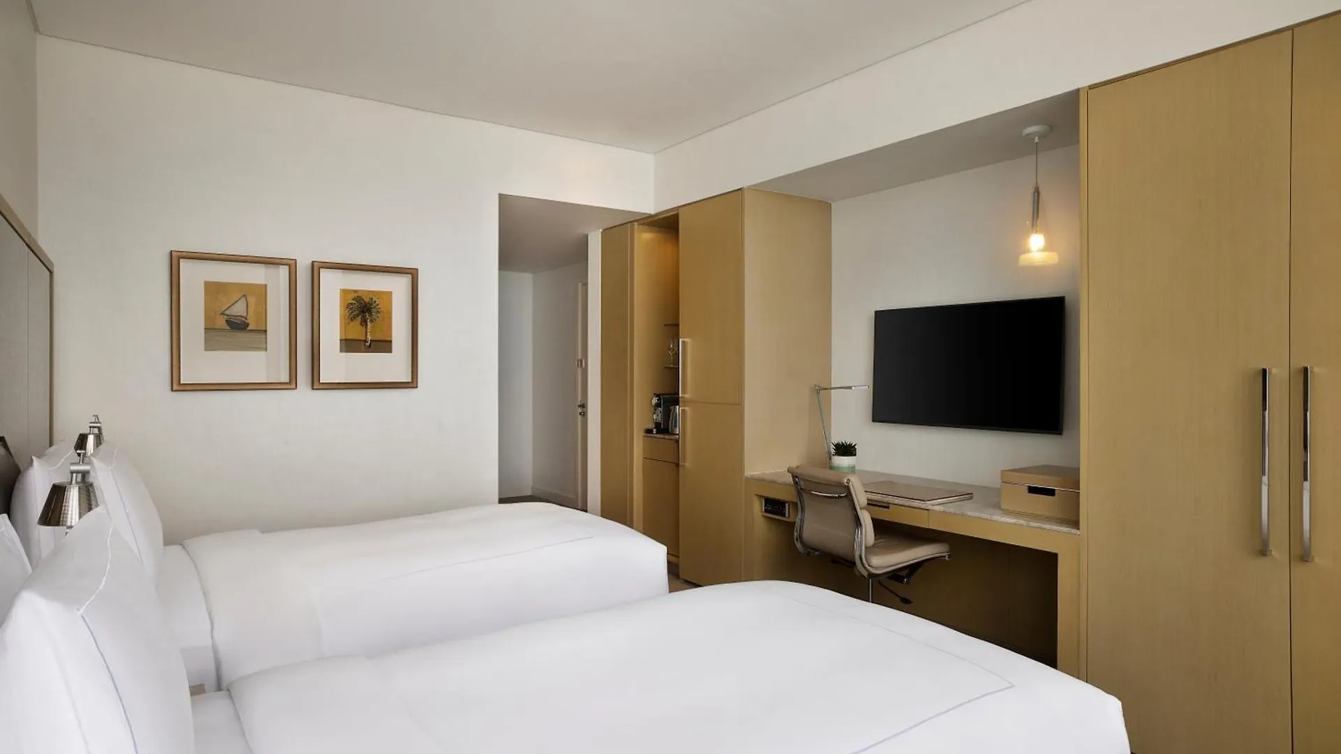 Conrad Abu Dhabi Etihad Towers Hotel 5*,  United Arab Emirates